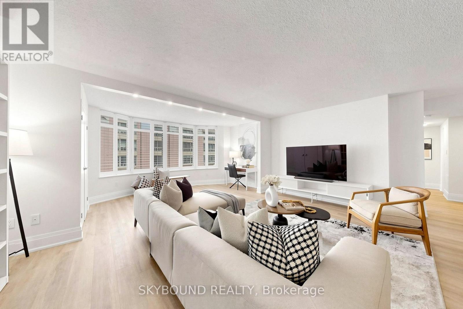 #401 135 GEORGE STREET S - 9