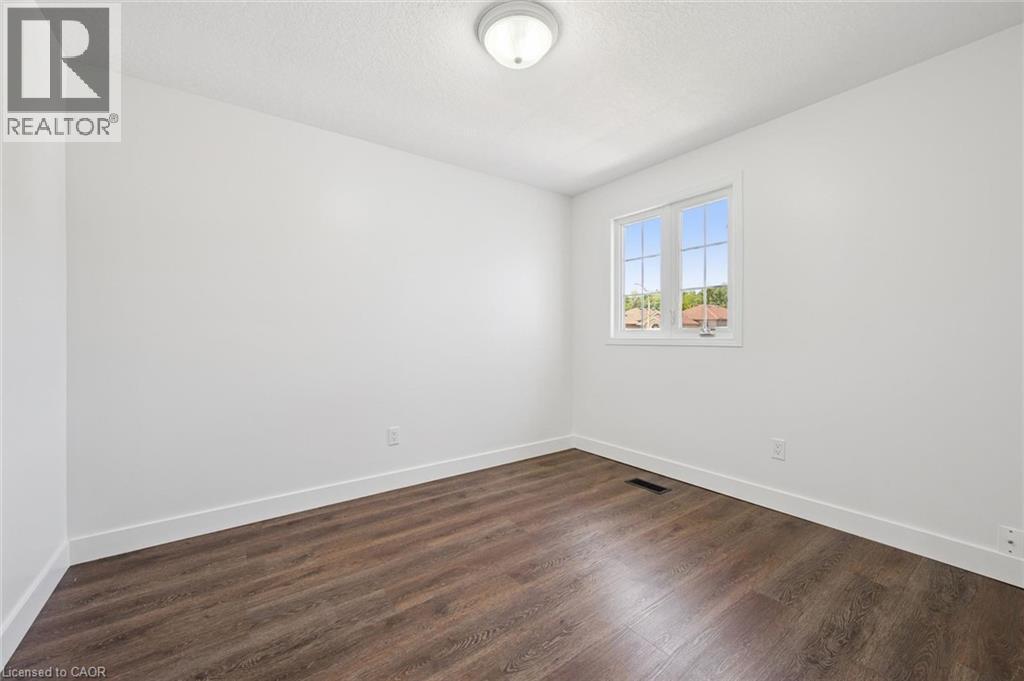 71 PEACH BLOSSOM Crescent - 24