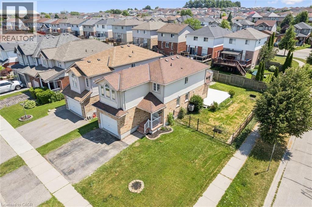 71 PEACH BLOSSOM Crescent - 3