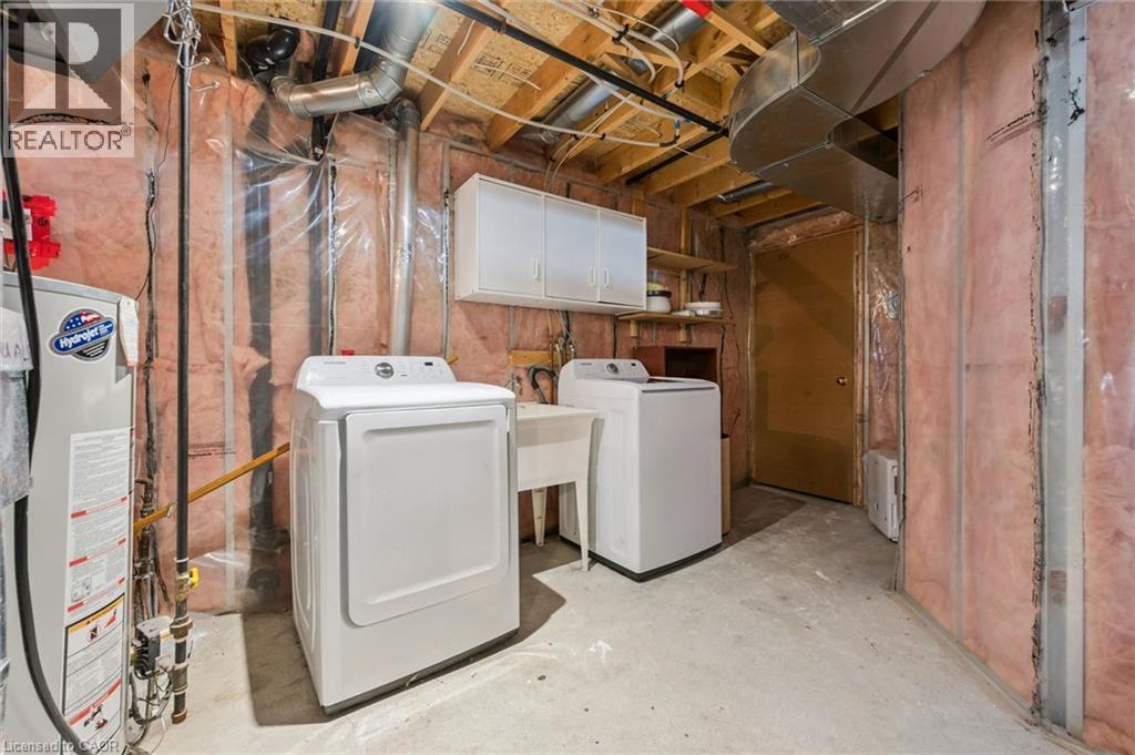 71 PEACH BLOSSOM Crescent - 38