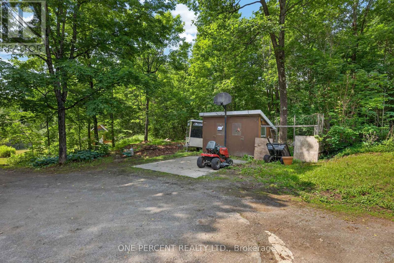 1054 WOLF GROVE ROAD - 42