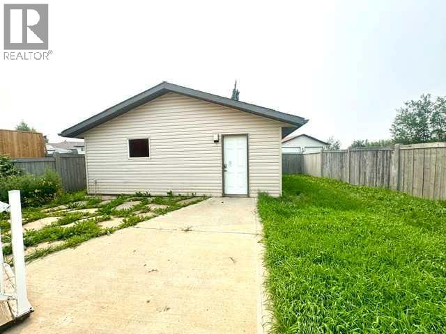 140 Pinnacle Boulevard - 27