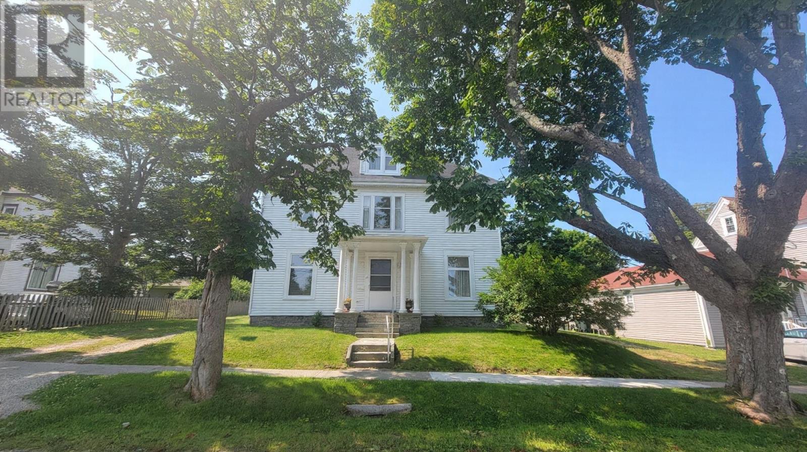 17 Porter Street - 1