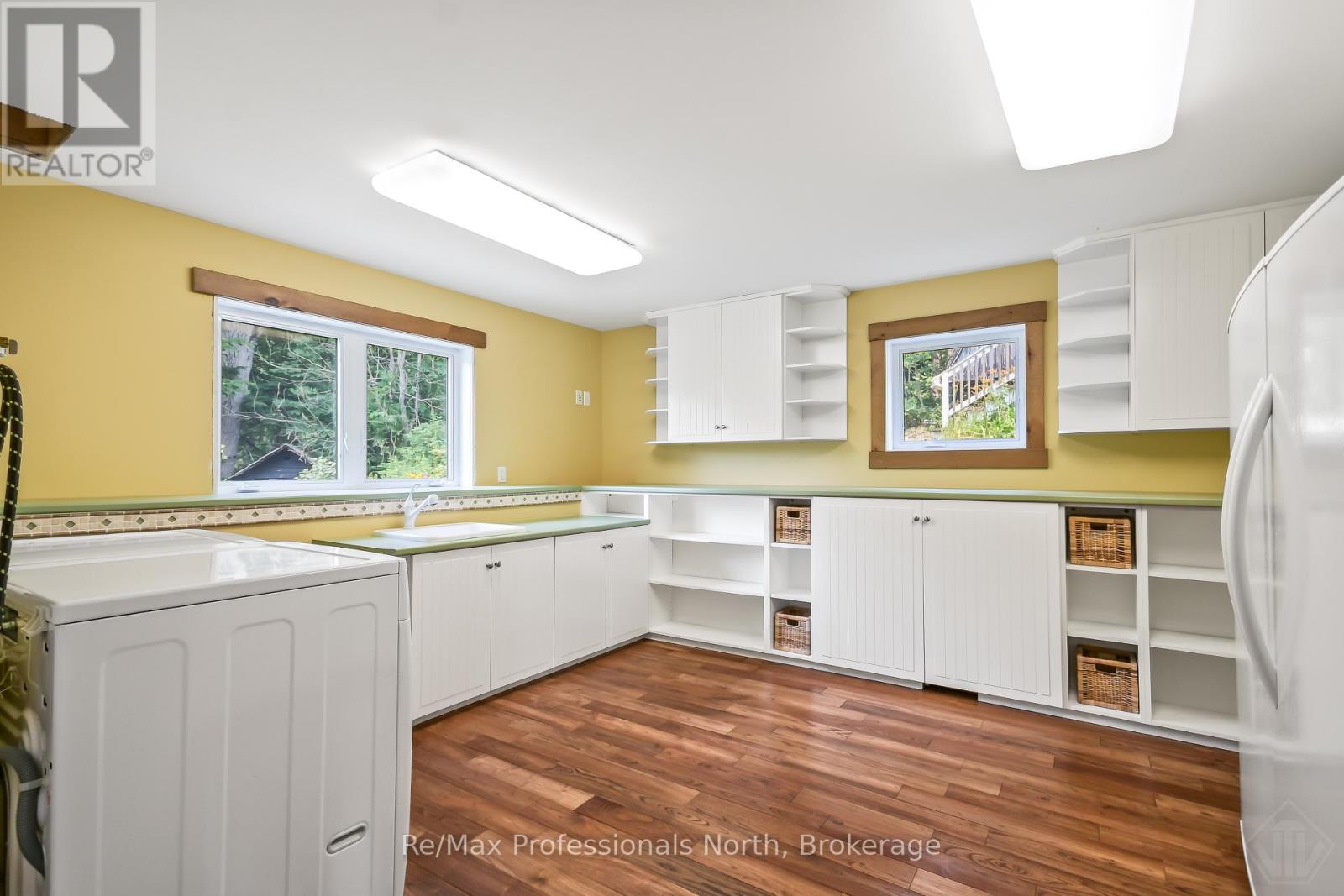 1064 ROAD 3200 - Image 19