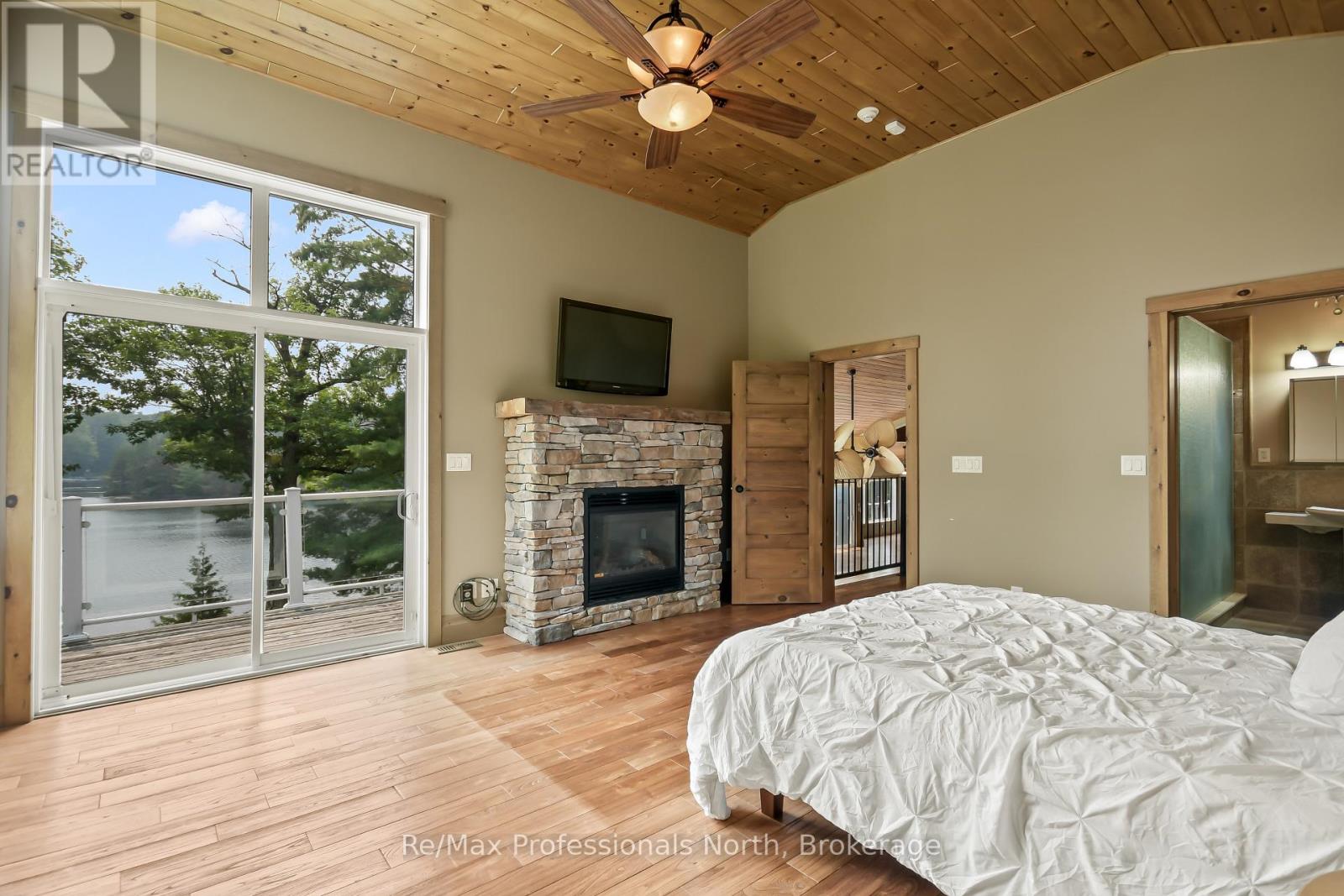 1064 ROAD 3200 - Image 22