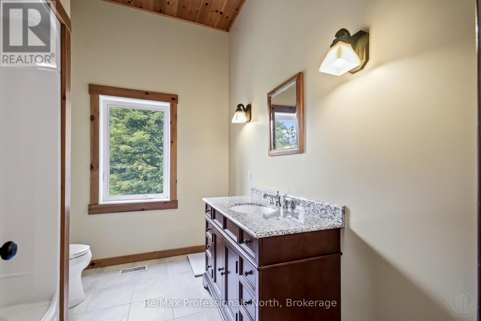 1064 ROAD 3200 - Image 31