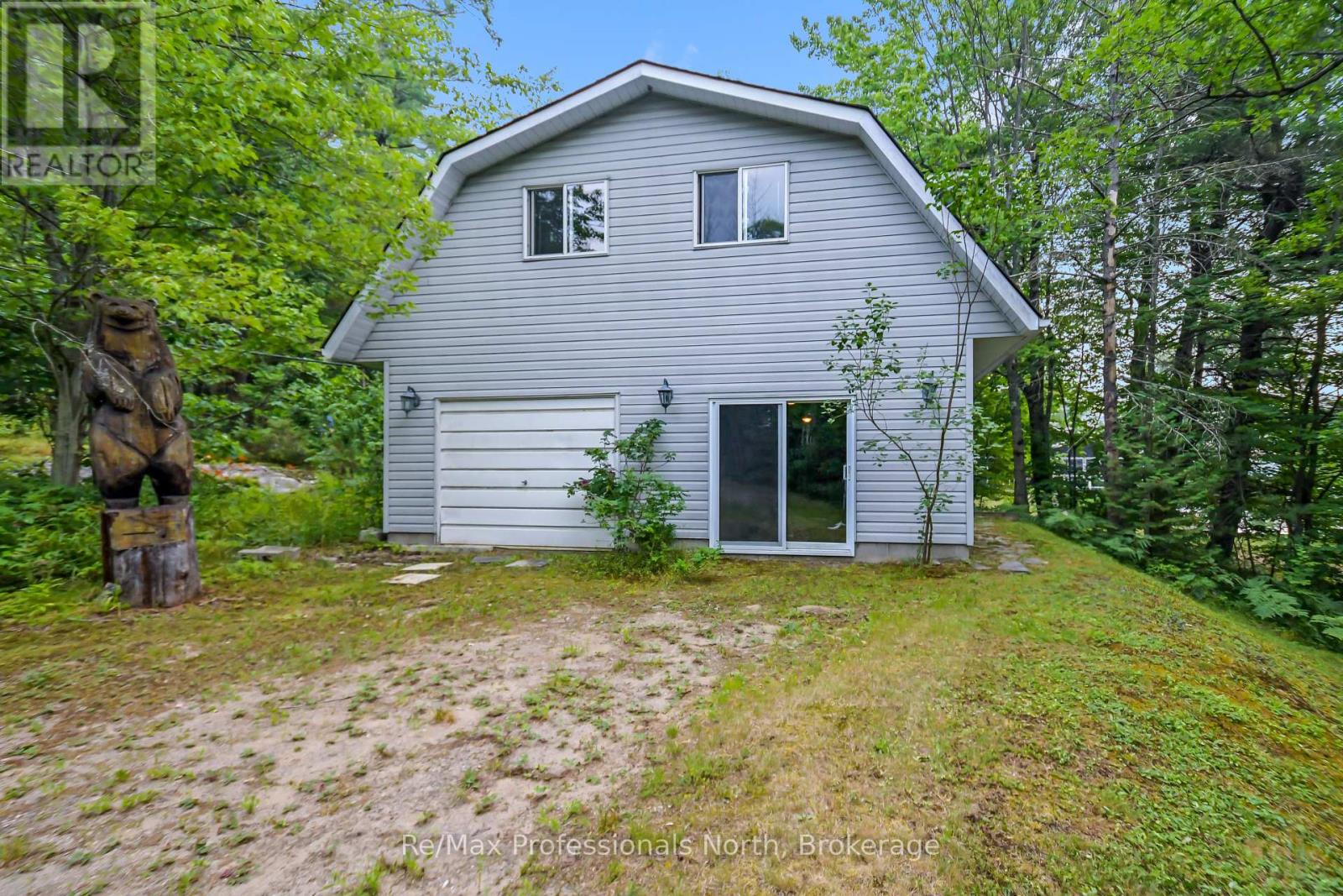 1064 ROAD 3200 - Image 40