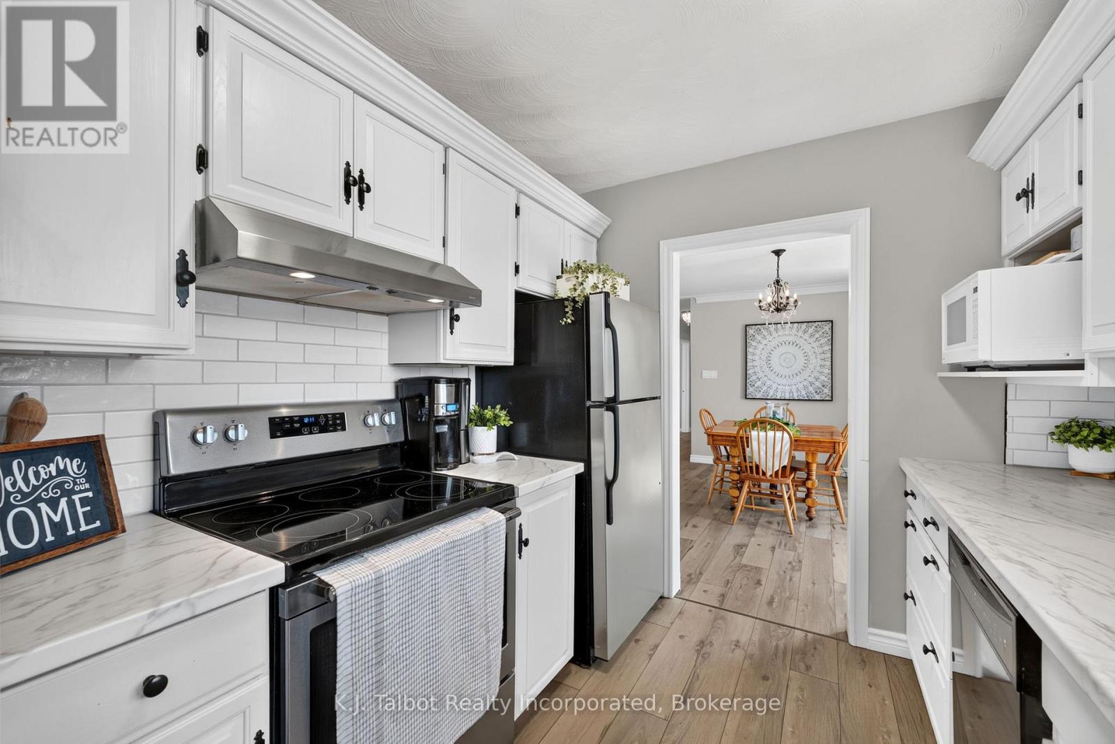 382 HURON ROAD - Image 26