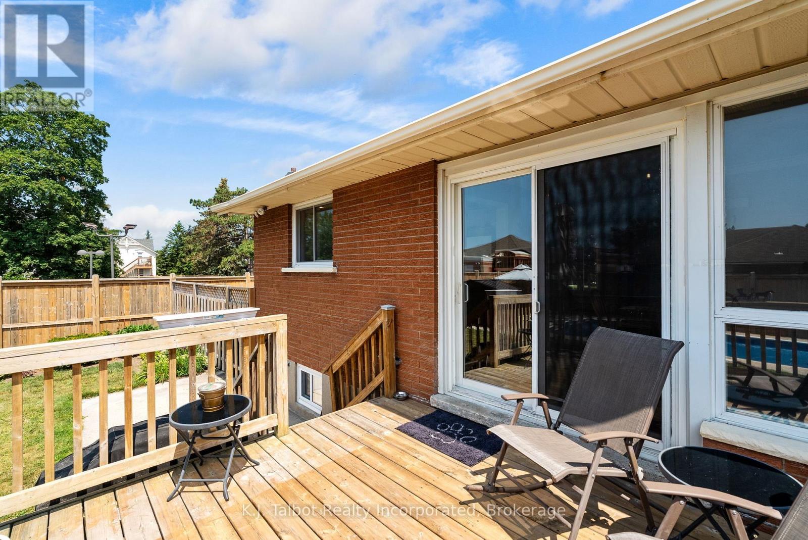 382 HURON ROAD - Image 42