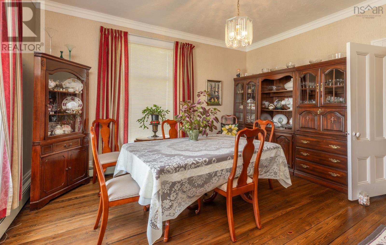 17 Porter Street - 16
