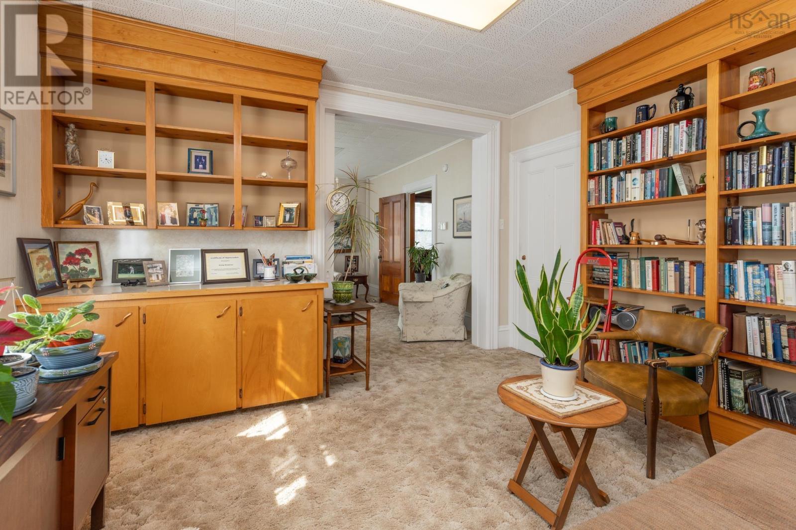 17 Porter Street - 14