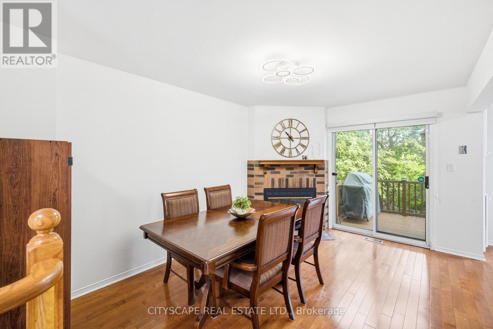 1143 WINDGROVE SQUARE - 12