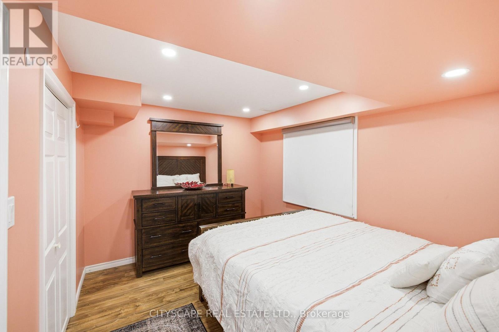 1143 WINDGROVE SQUARE - 29