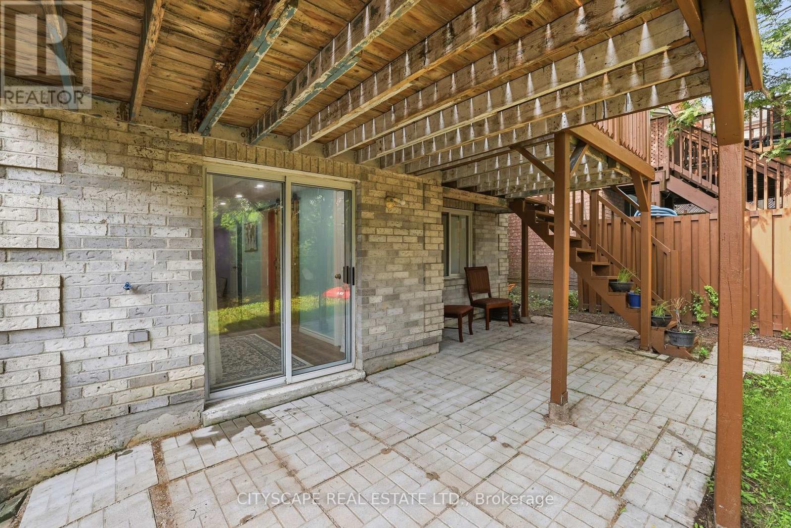 1143 WINDGROVE SQUARE - 38