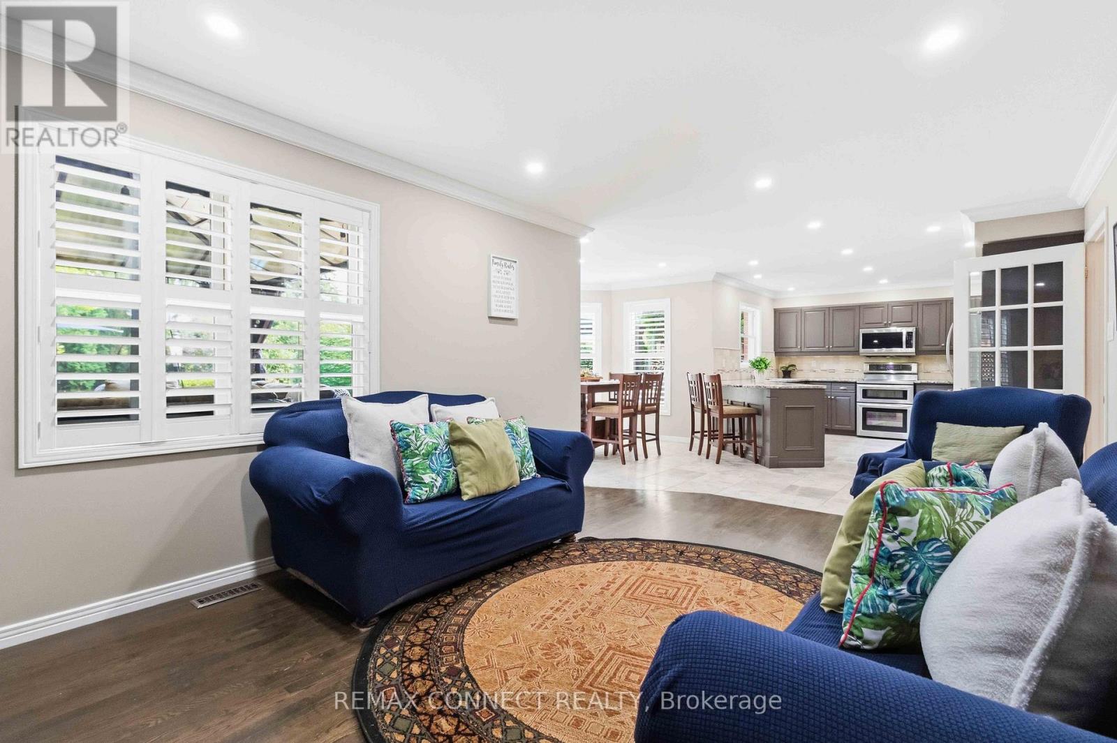 9 NETTLE'S COURT - 10