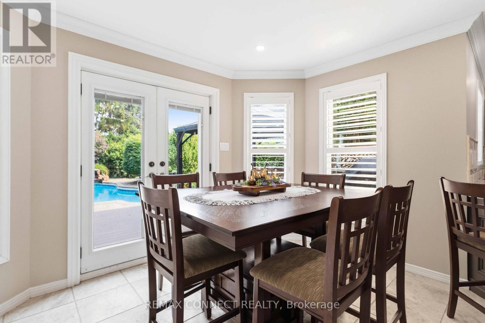 9 NETTLE'S COURT - 12