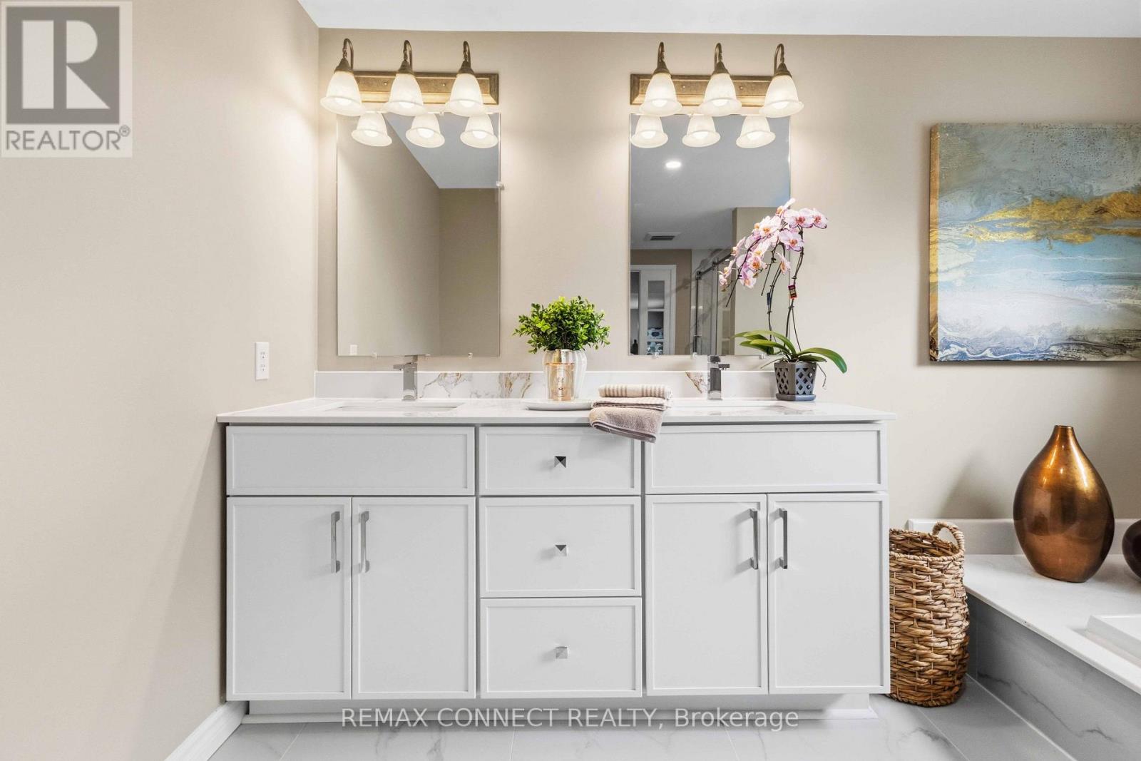 9 NETTLE'S COURT - 19