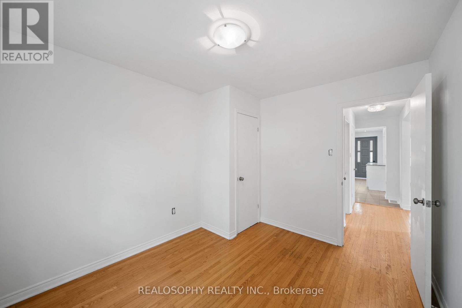 230 KENNEDY ROAD - Image 11