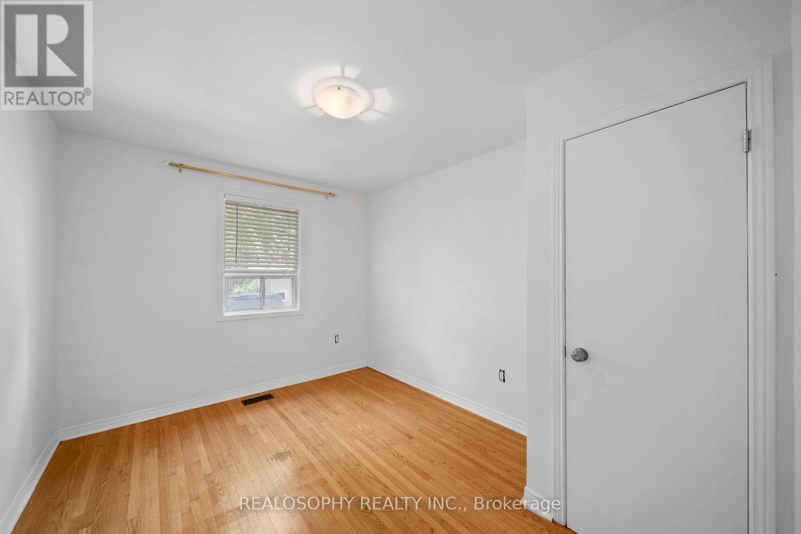 230 KENNEDY ROAD - Image 9