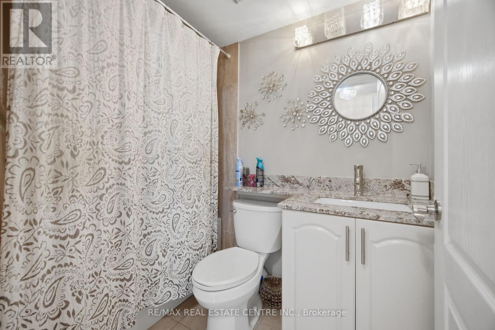 #718 1470 MIDLAND AVENUE - 31