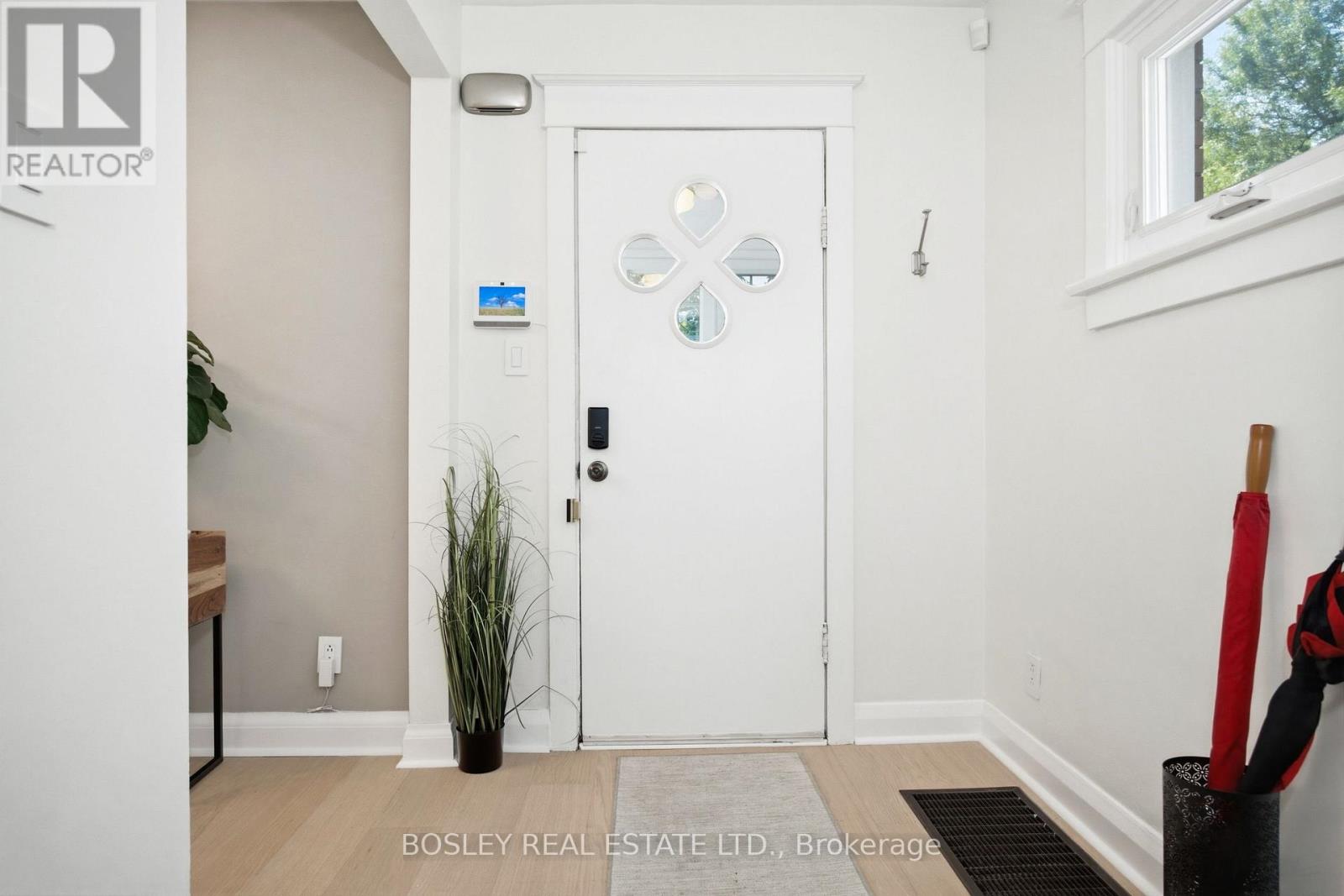 13 ALDRIDGE AVENUE - 19