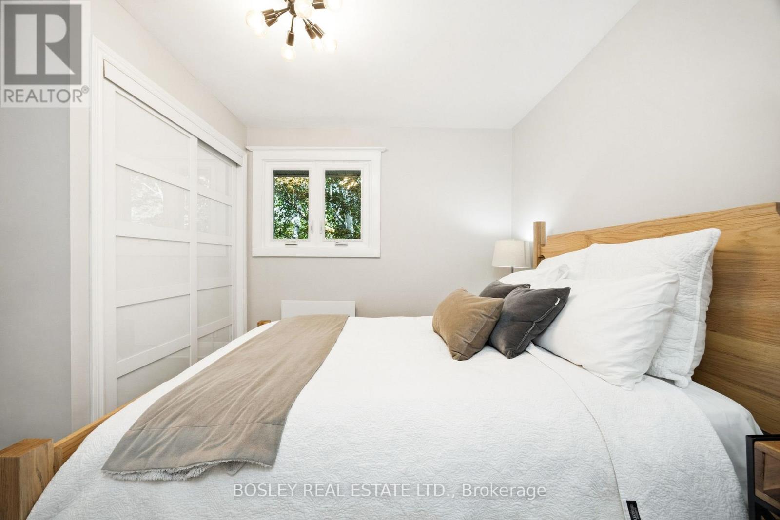 13 ALDRIDGE AVENUE - 23