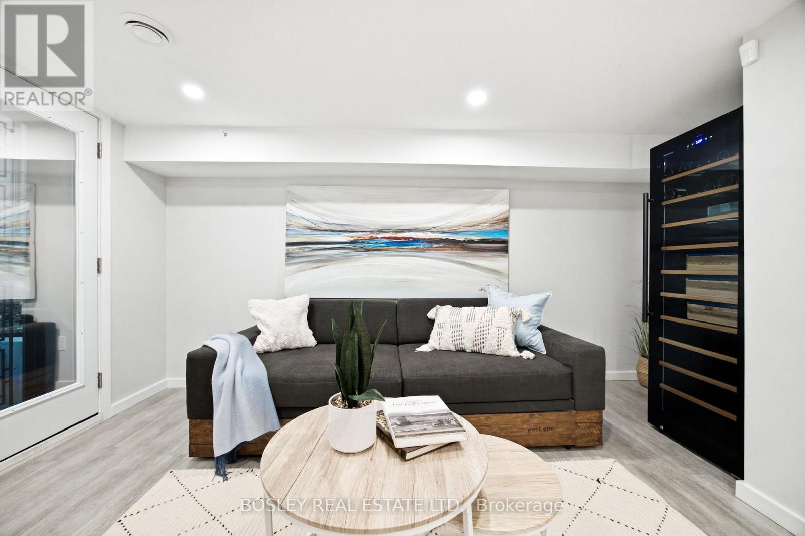 13 ALDRIDGE AVENUE - 30