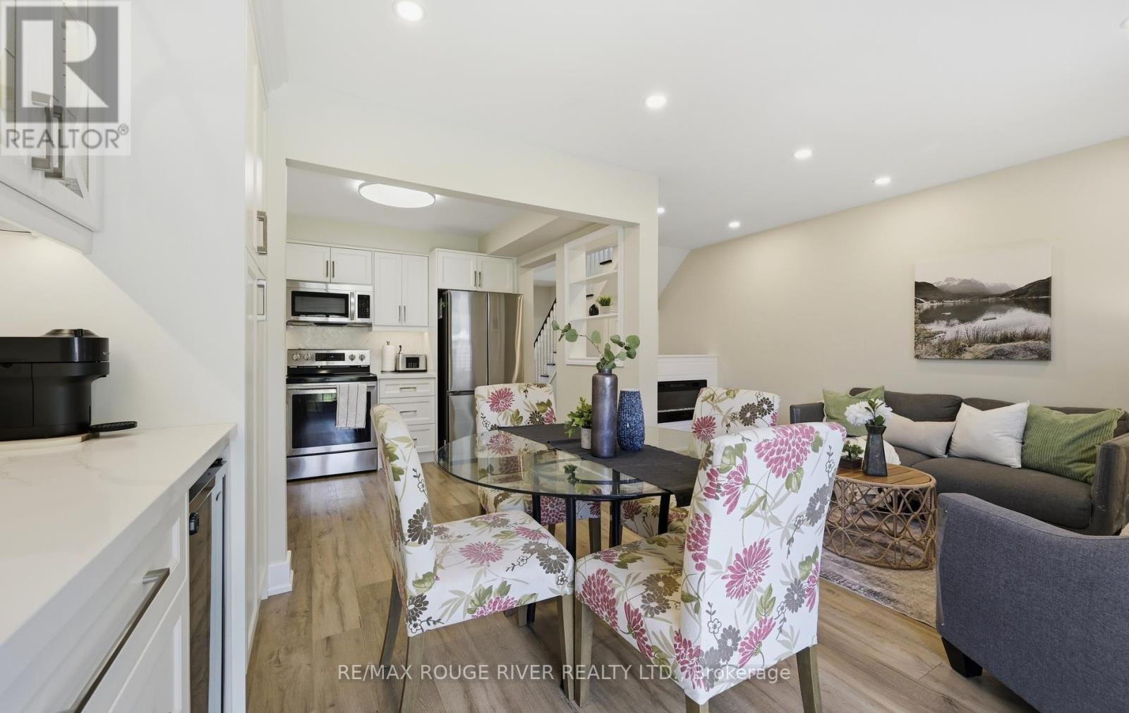 79 SOMERSCALES DRIVE - 11