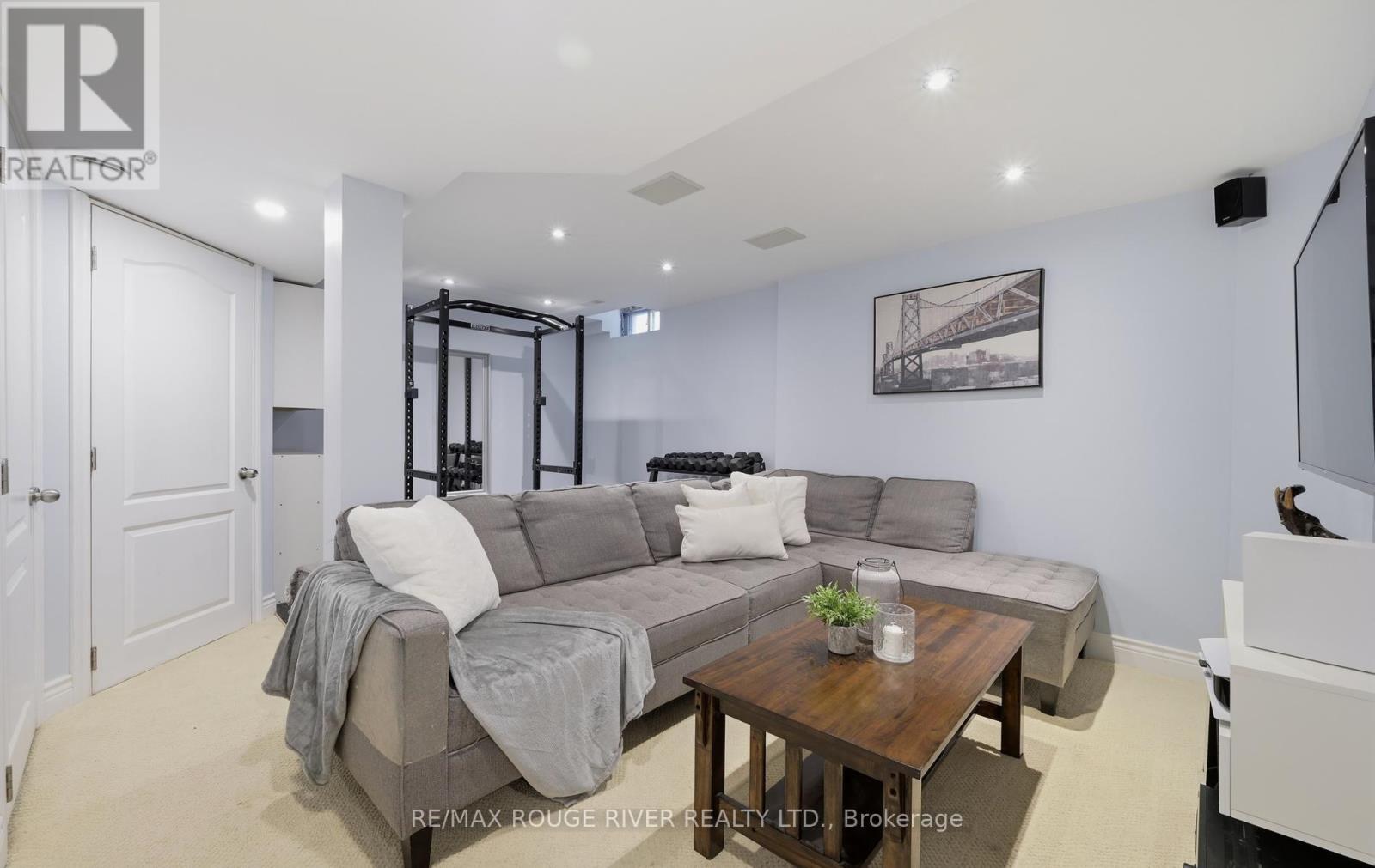 79 SOMERSCALES DRIVE - 26