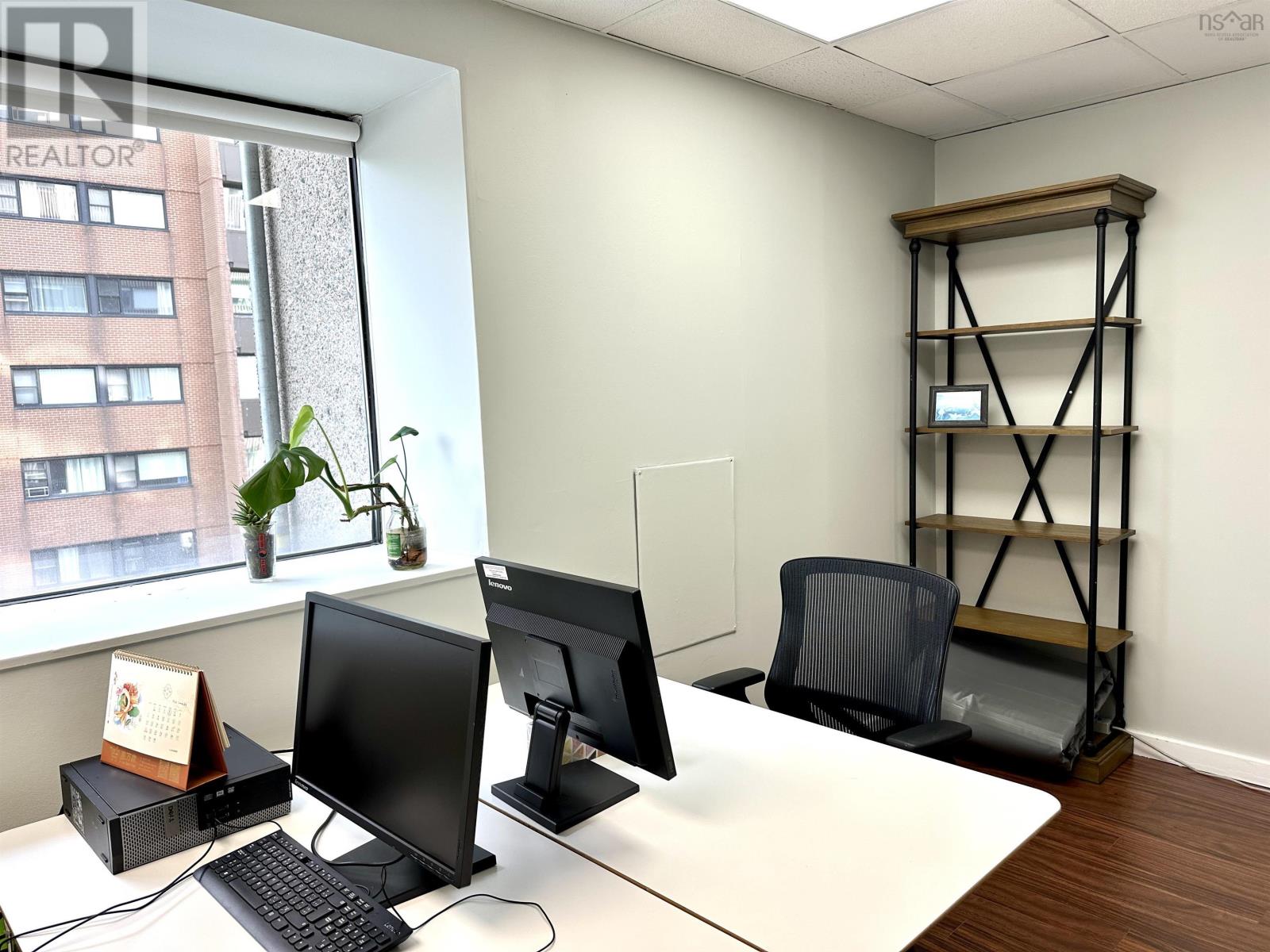 334 5991 Spring Garden Road, Halifax — photo 2