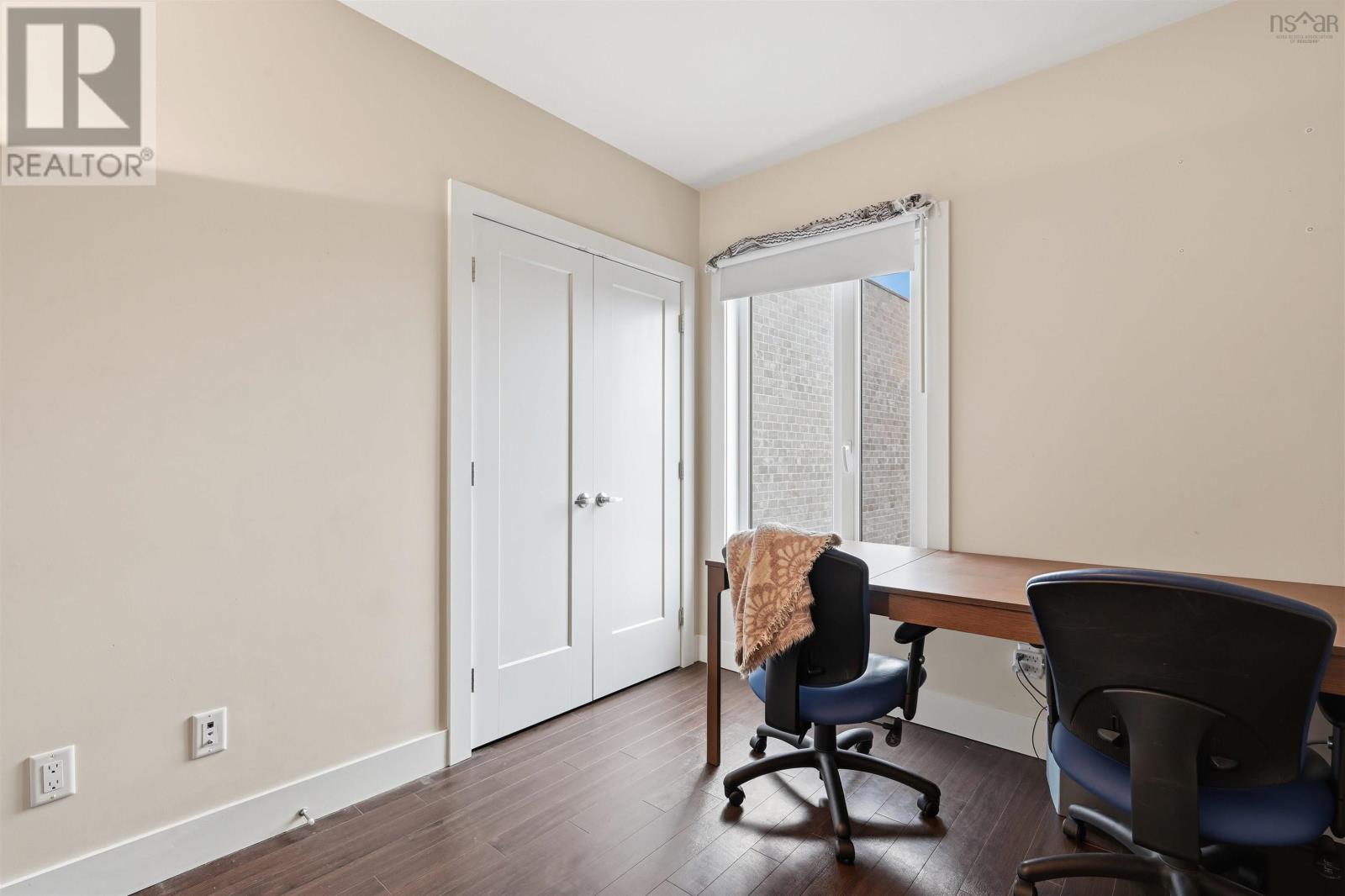 #405 5677 Harris Street - 13