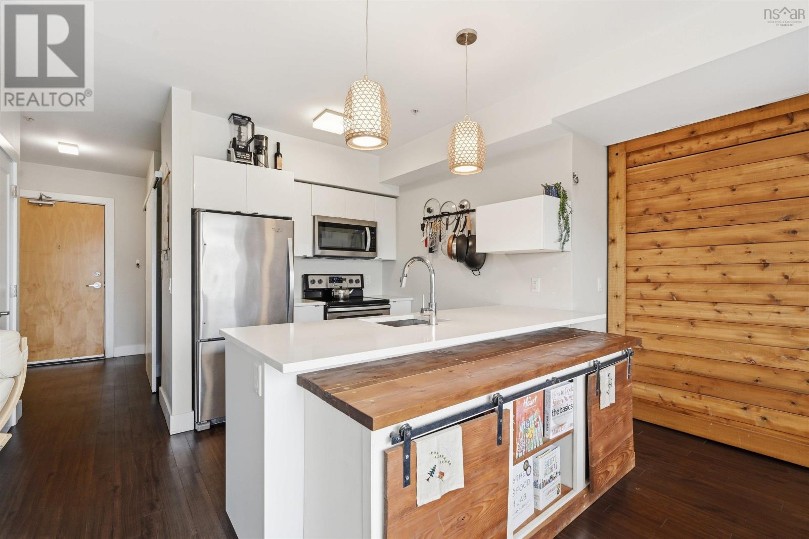 #405 5677 Harris Street - 8