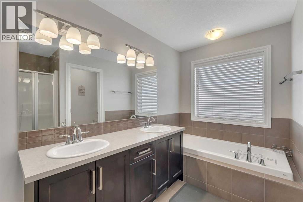 288 Evansborough Way NW - 23