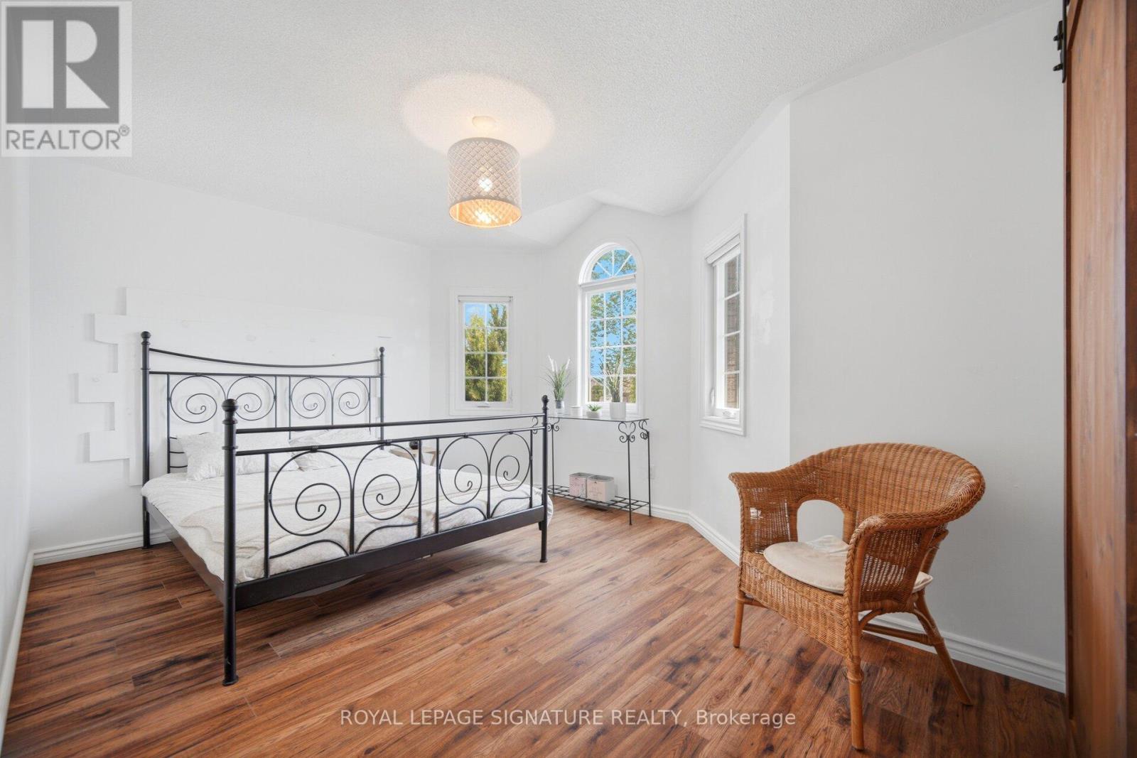 5390 MCFARREN BOULEVARD - 36