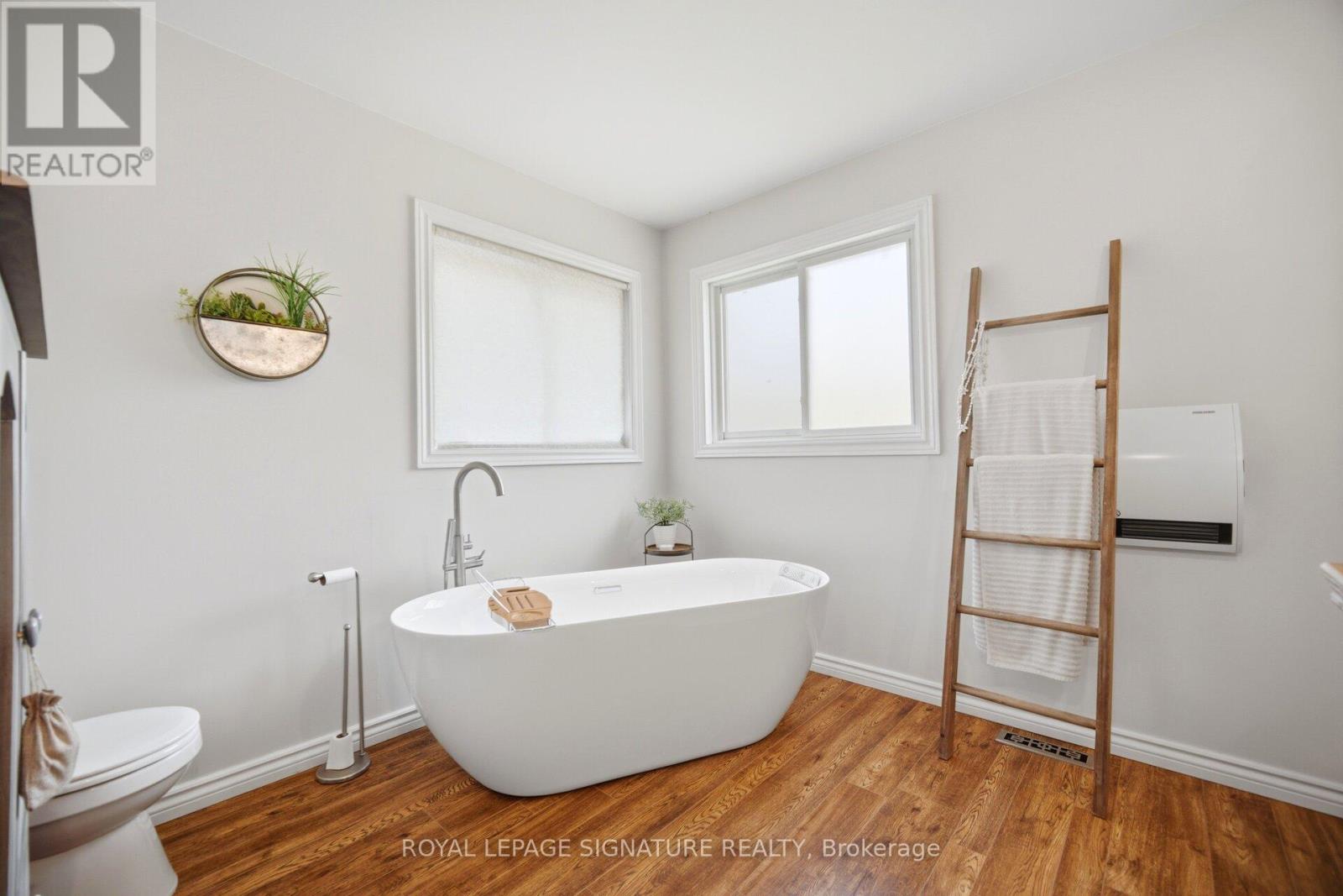 5390 MCFARREN BOULEVARD - 35