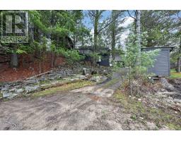 45 Island 2ml Island, Gravenhurst), ON P0E1G0 Photo 10