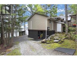 45 Island 2ml Island, Gravenhurst), ON P0E1G0 Photo 40