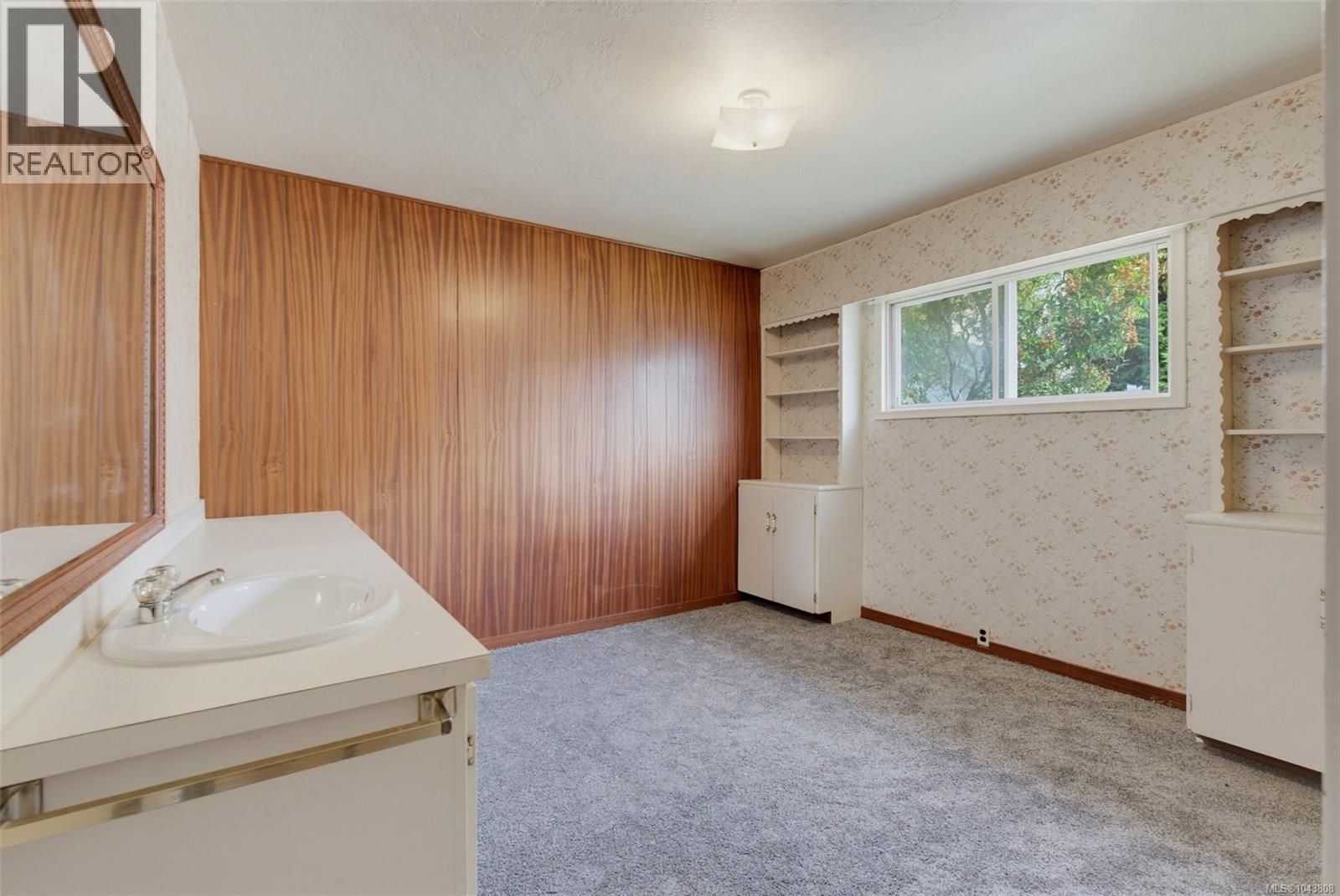 1790 Denman St - 16