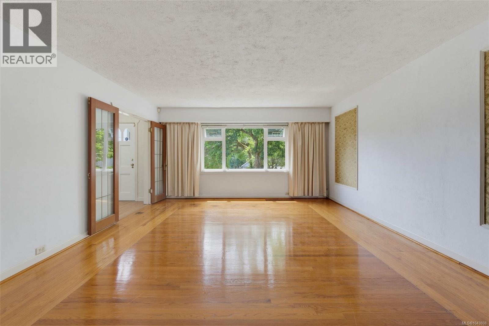 1790 Denman St - 6