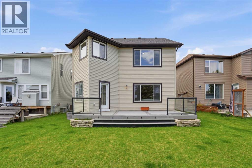18 Drake Landing Crescent - 44