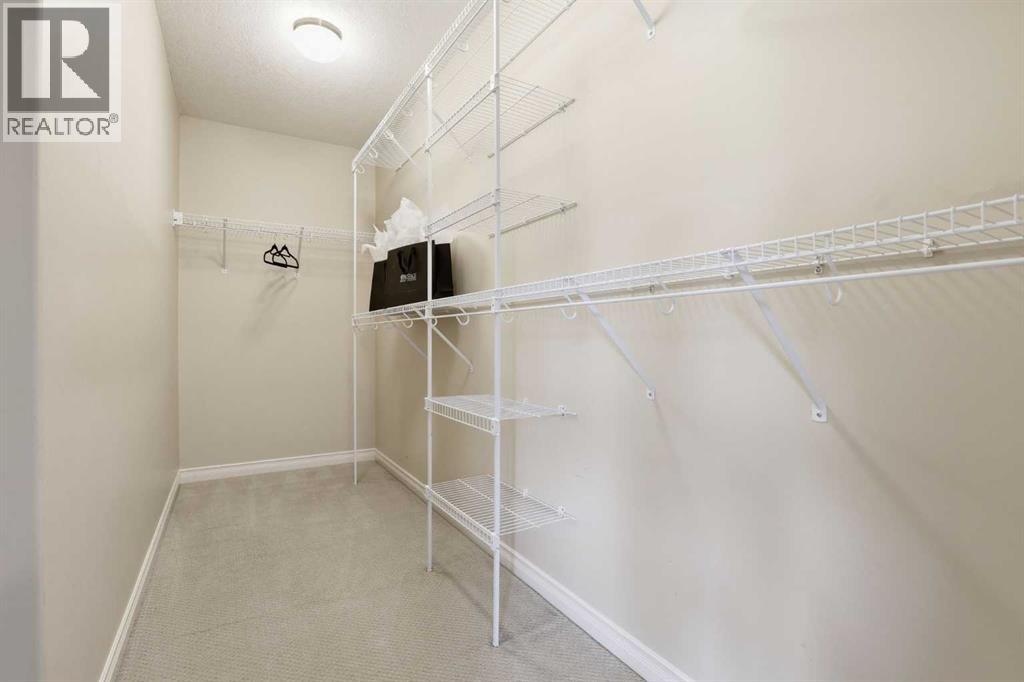 18 Drake Landing Crescent - 28