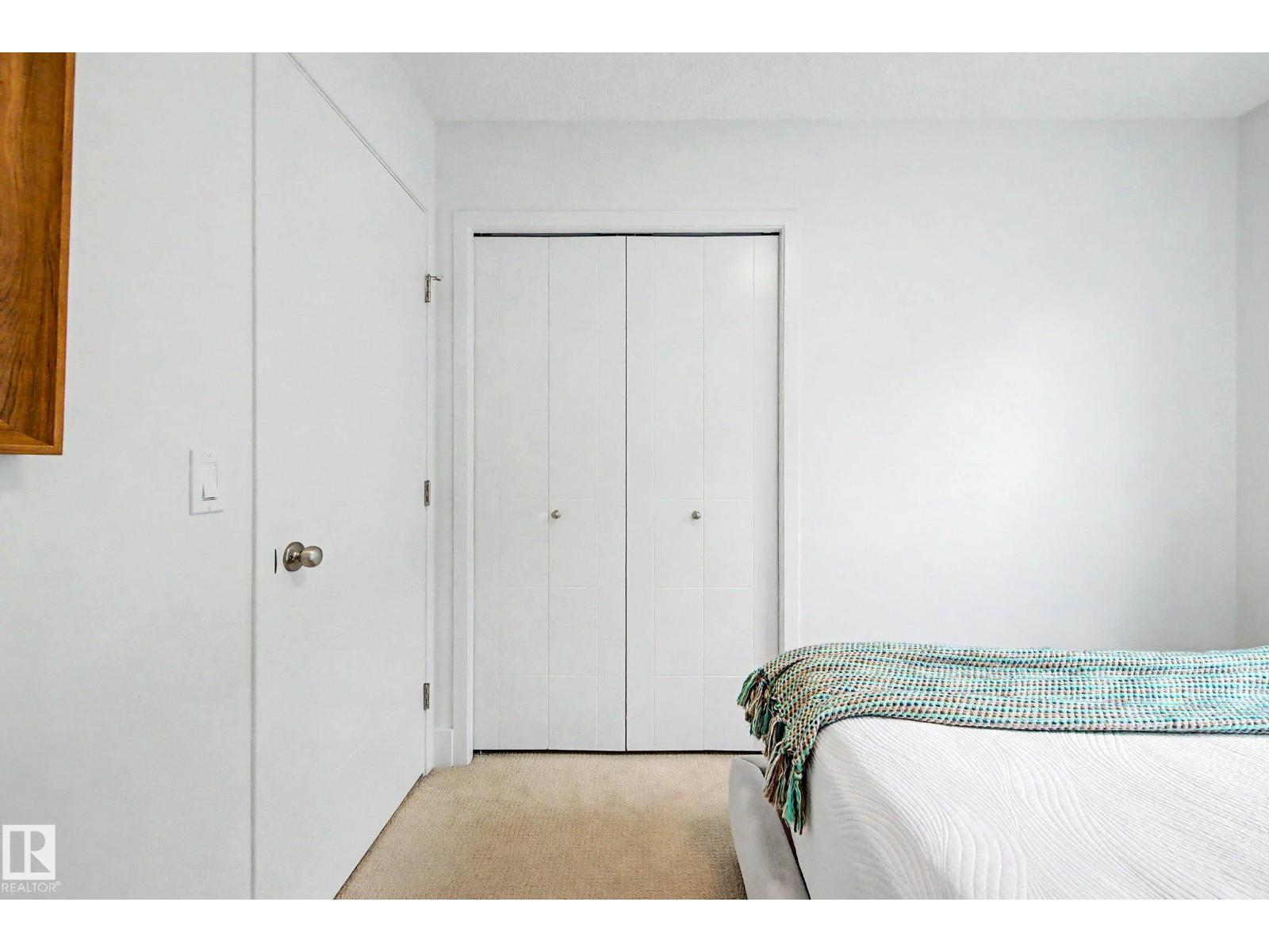12120 177 AV NW - 36