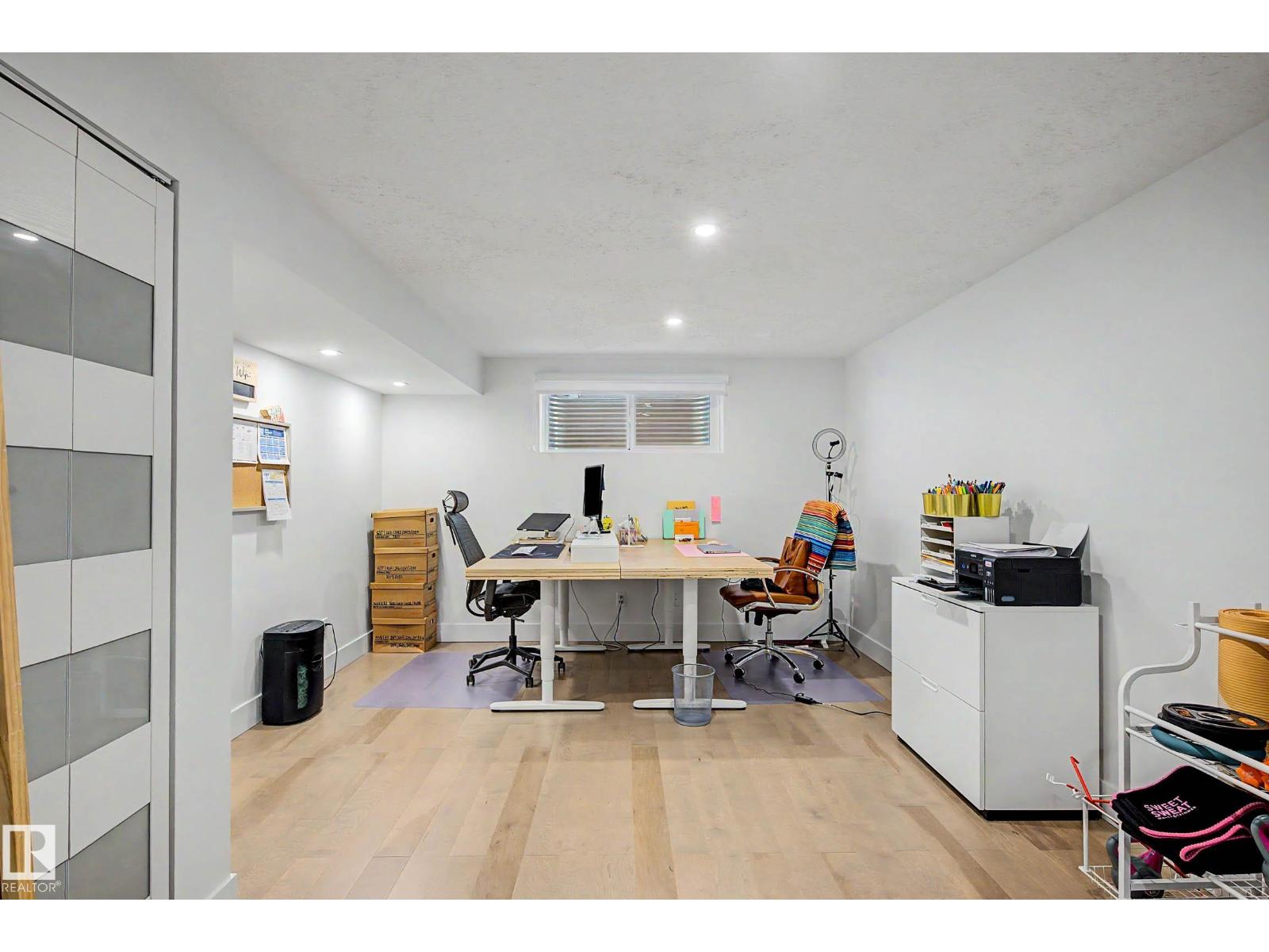 12120 177 AV NW - 40