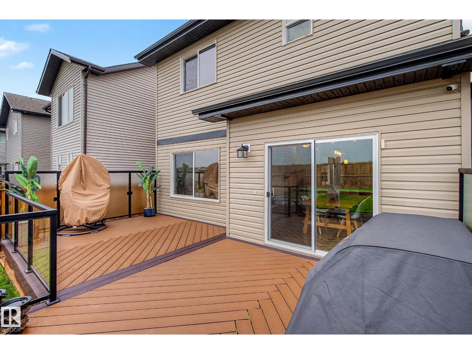 12120 177 AV NW - 48