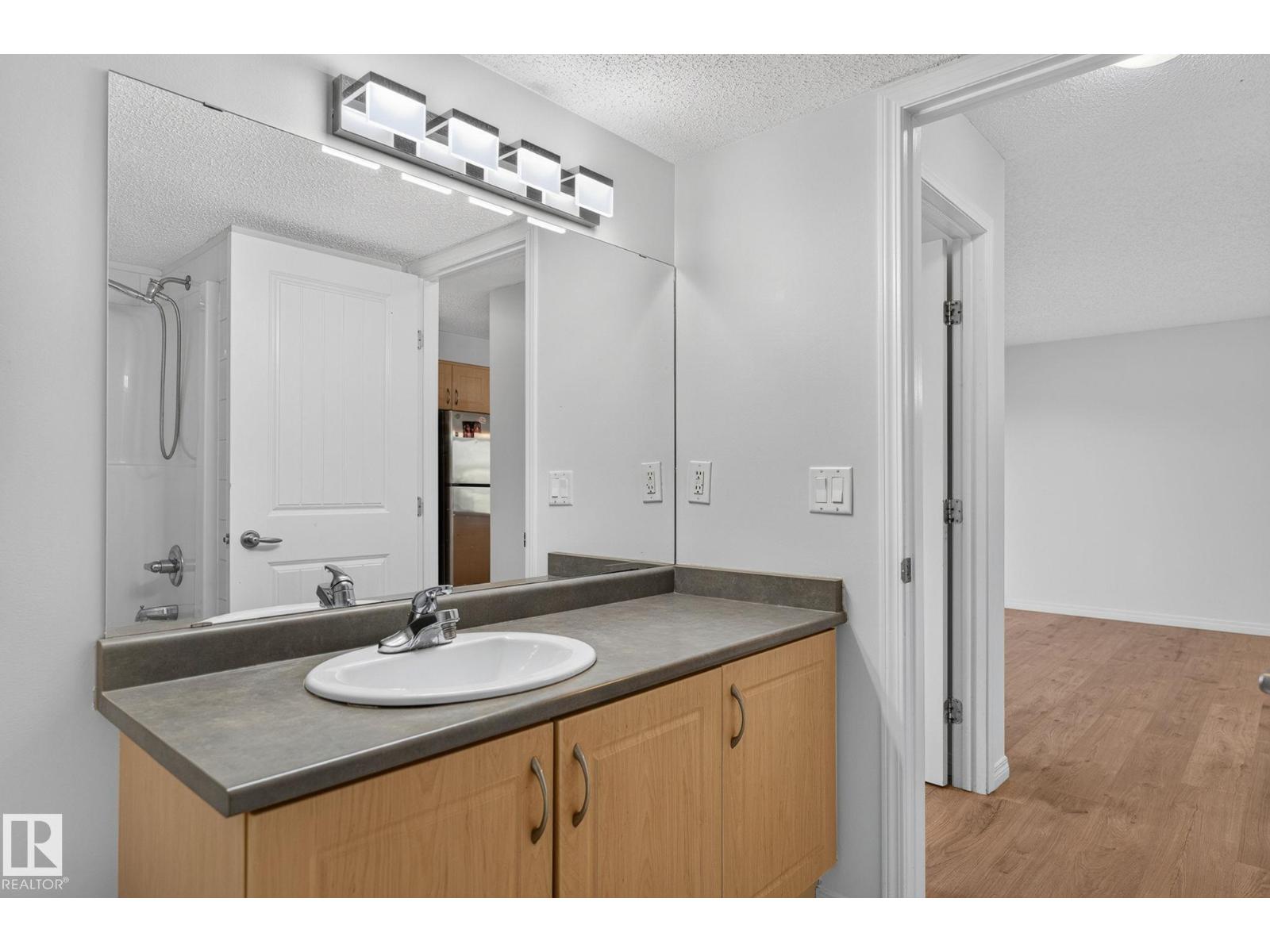 #217 13908 136 ST NW - 24