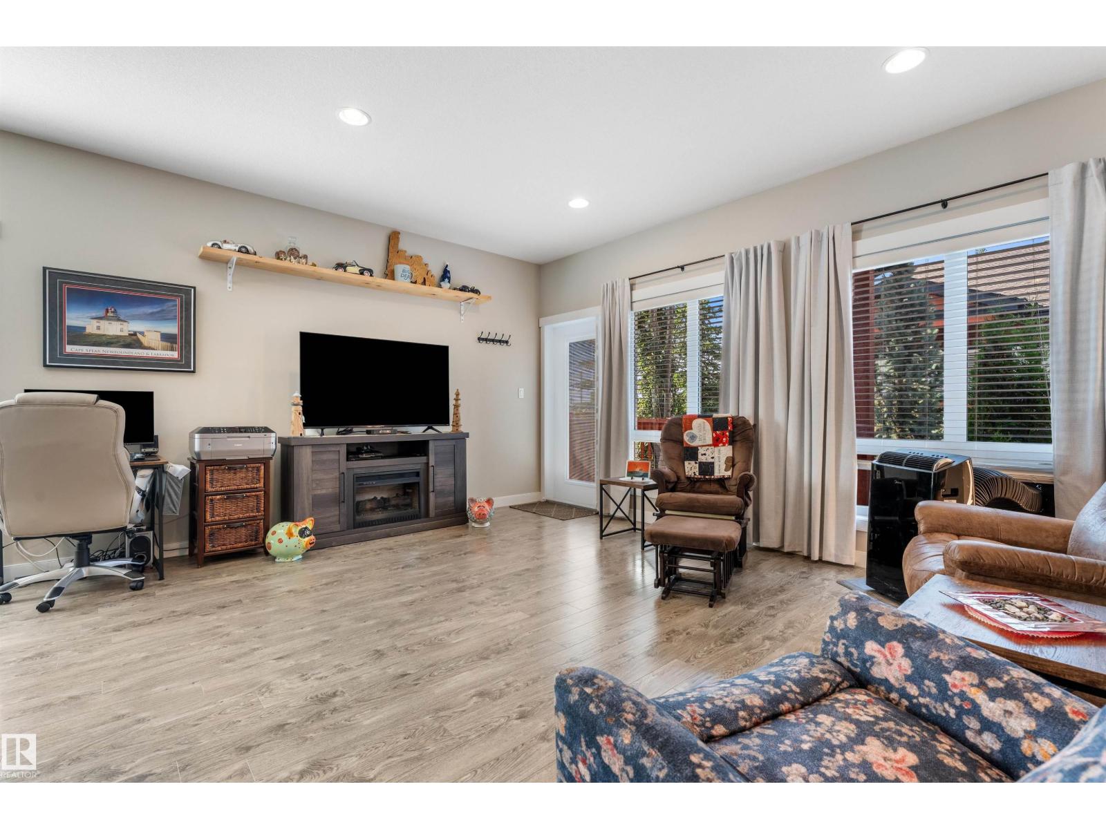 1404 GRAYBRIAR GR - 14