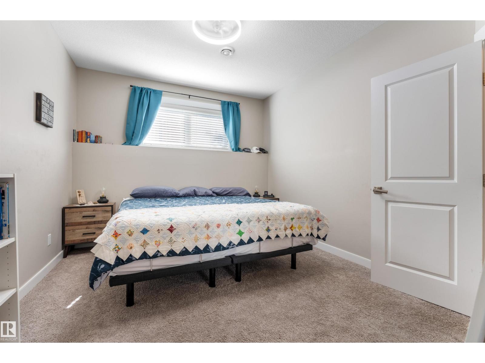 1404 GRAYBRIAR GR - 30
