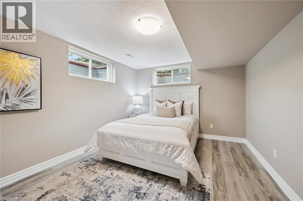 608 BLUENOSE Crescent - 27