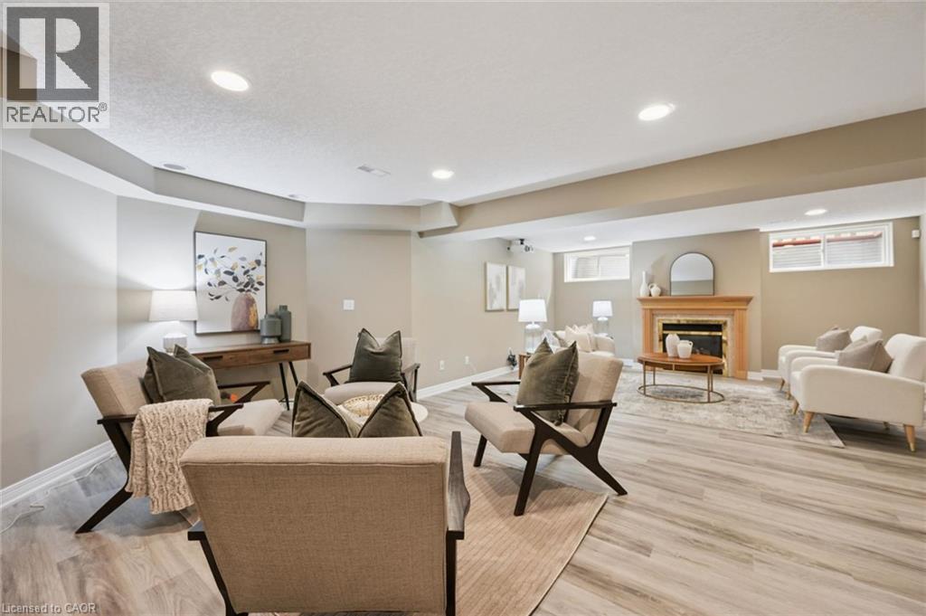 608 BLUENOSE Crescent - Image 26