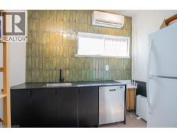 21 Rebecca Street, Hamilton, ON L8R1B3 Photo 16